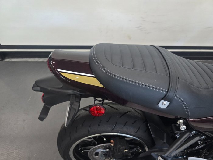 2026 Kawasaki Z900RS Red