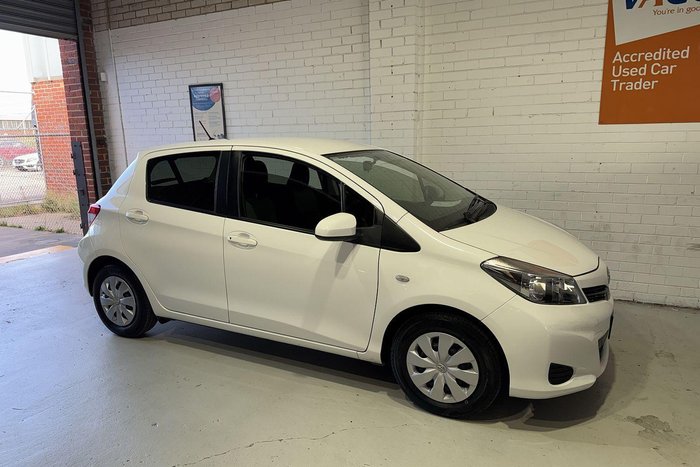 2014 Toyota Yaris YR NCP130R Glacier White