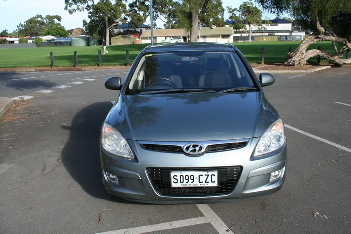 2010 Hyundai i30 SLX FD MY11 Continental Silver