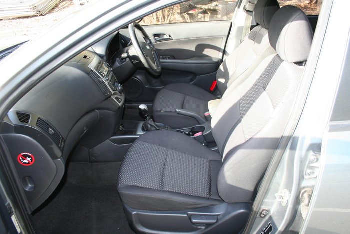 2010 Hyundai i30 SLX FD MY11 Continental Silver
