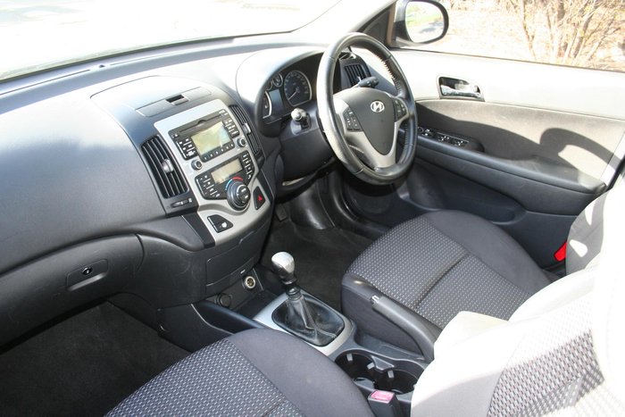 2010 Hyundai i30 SLX FD MY11 Continental Silver