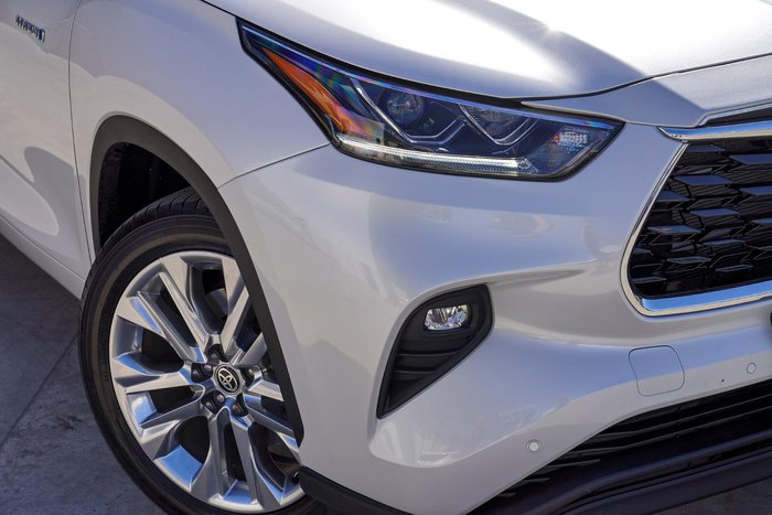 2024 Toyota Kluger Grande
