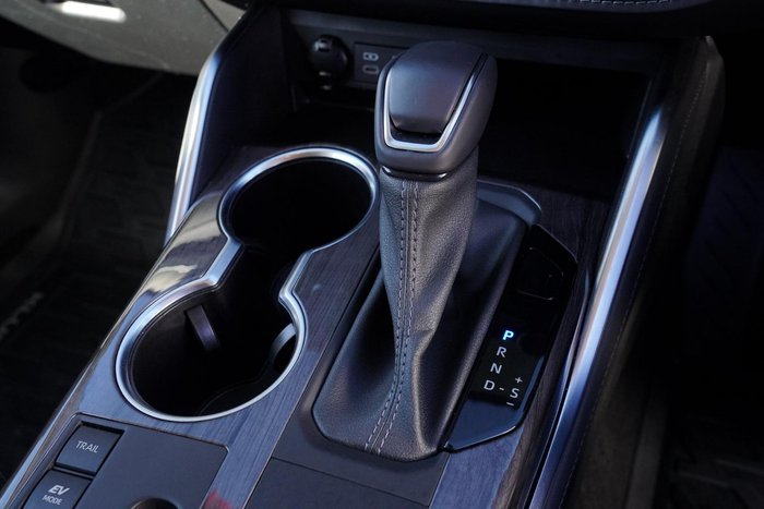 2024 Toyota Kluger Grande
