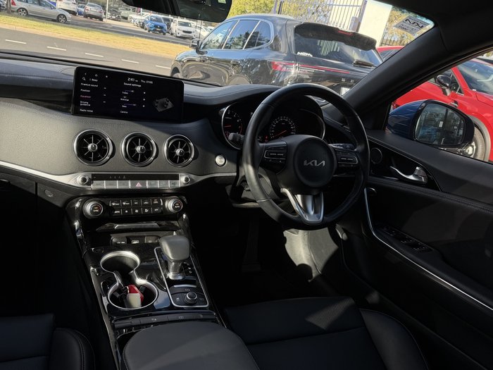 2022 Kia Stinger 330S
