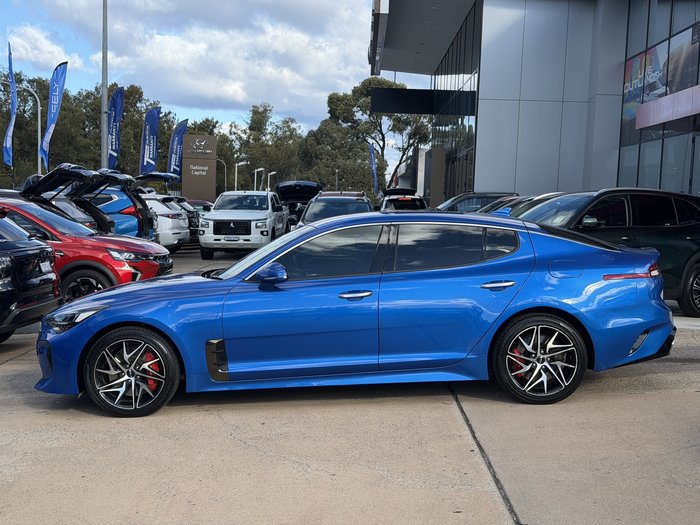 2022 Kia Stinger 330S