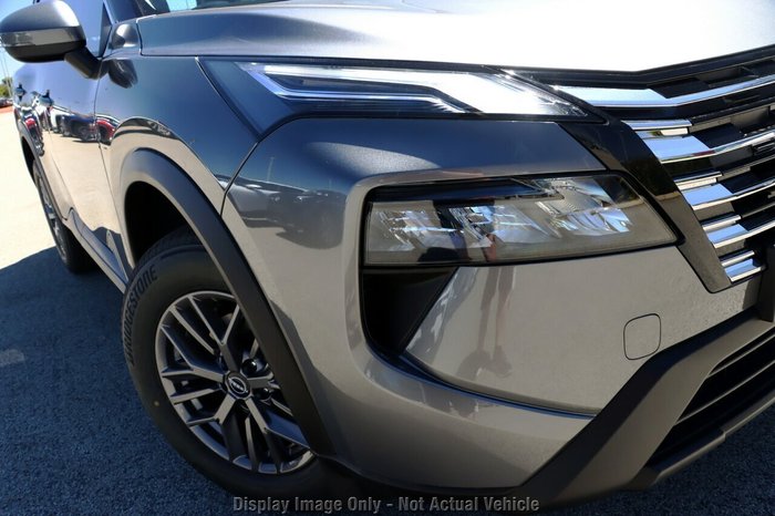 2026 Nissan X-TRAIL ST