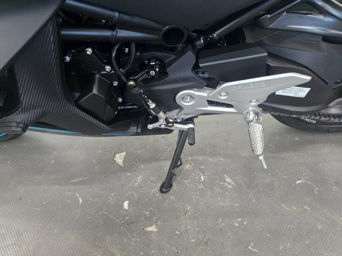 2026 CFMOTO 450 SR S GEM BLACK