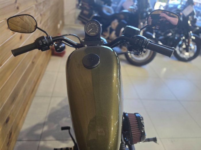 2017 HARLEY-DAVIDSON XL883 IRON 883