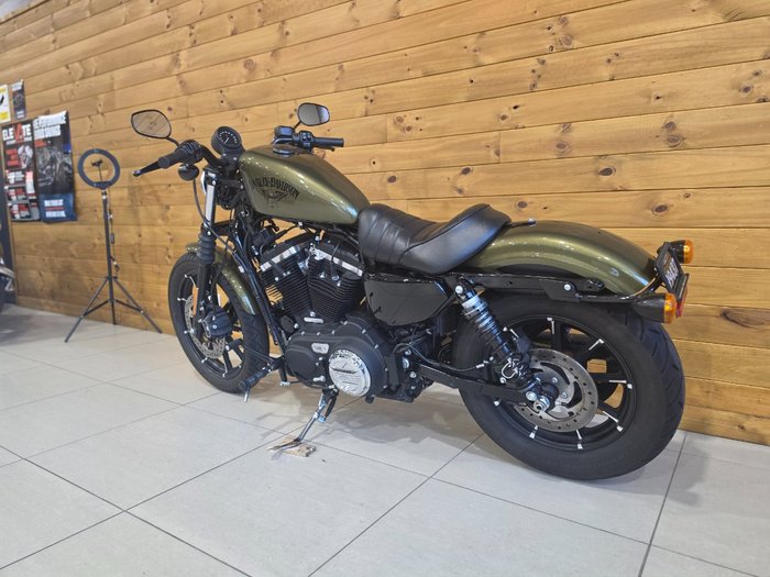 2017 HARLEY-DAVIDSON XL883 IRON 883