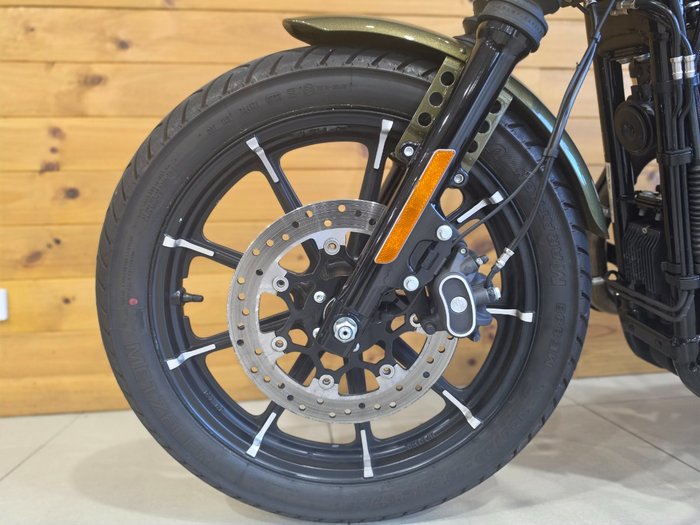 2017 HARLEY-DAVIDSON XL883 IRON 883