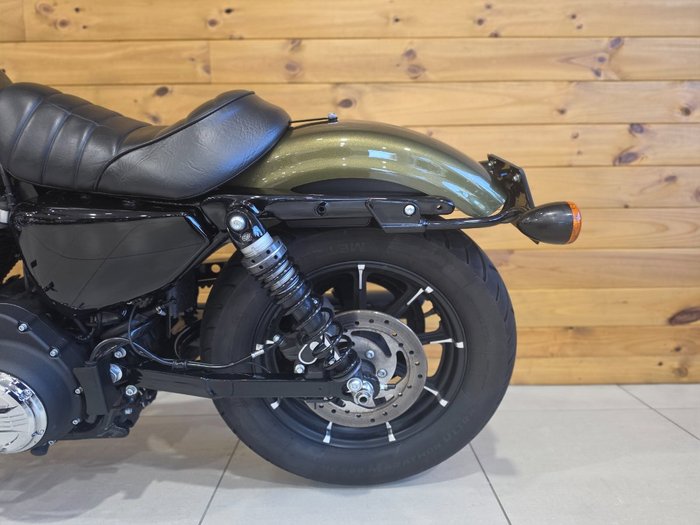 2017 HARLEY-DAVIDSON XL883 IRON 883