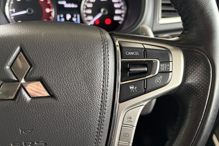 2018 Mitsubishi Pajero Sport GLS