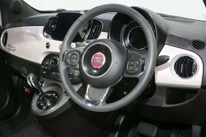 2022 Fiat 500 Dolcevita