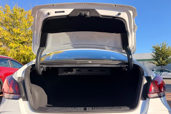 2023 MG MG5 Vibe