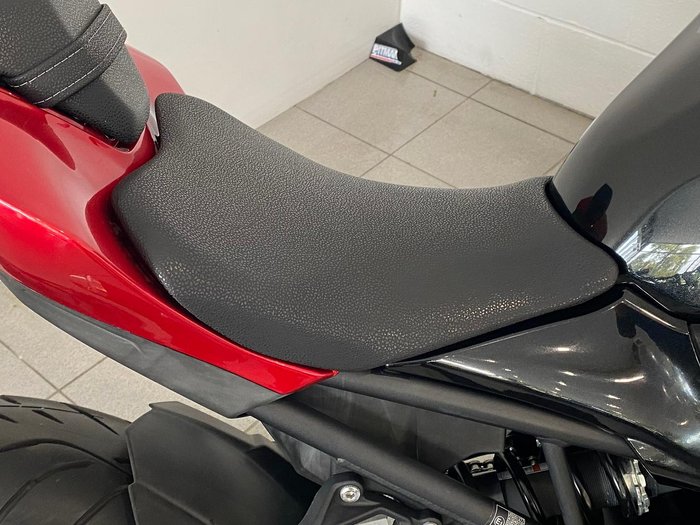 2018 Kawasaki Z900 (ZR900B) Z Red