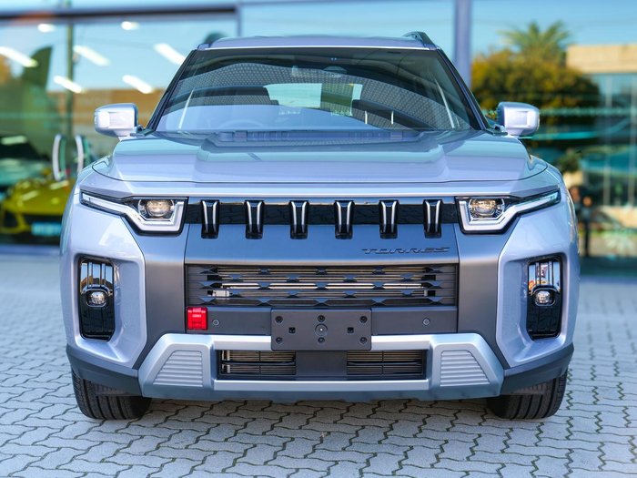 2025 KGM Torres Hybrid K40