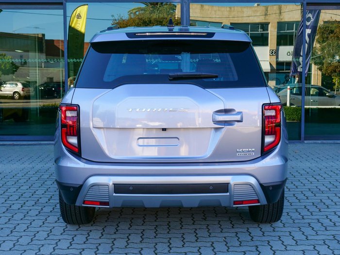 2025 KGM Torres Hybrid K40