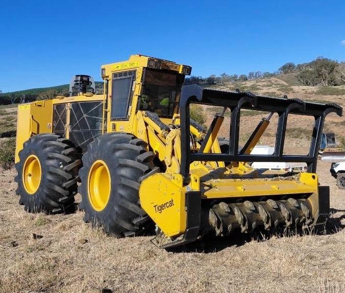 0 Tigercat M726G Yellow