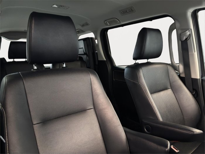 2015 Toyota Esquire