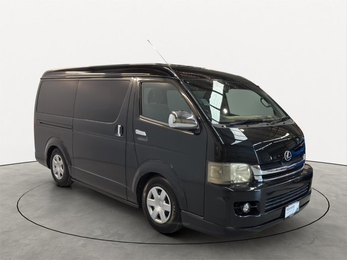 2007 Toyota Hiace