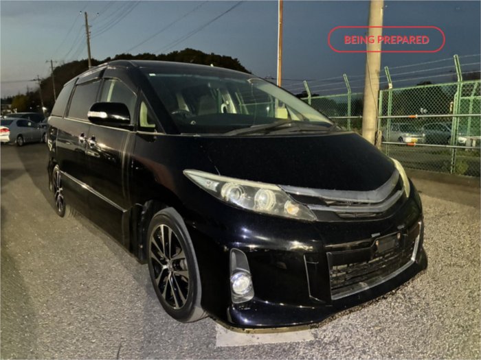 2013 Toyota Estima