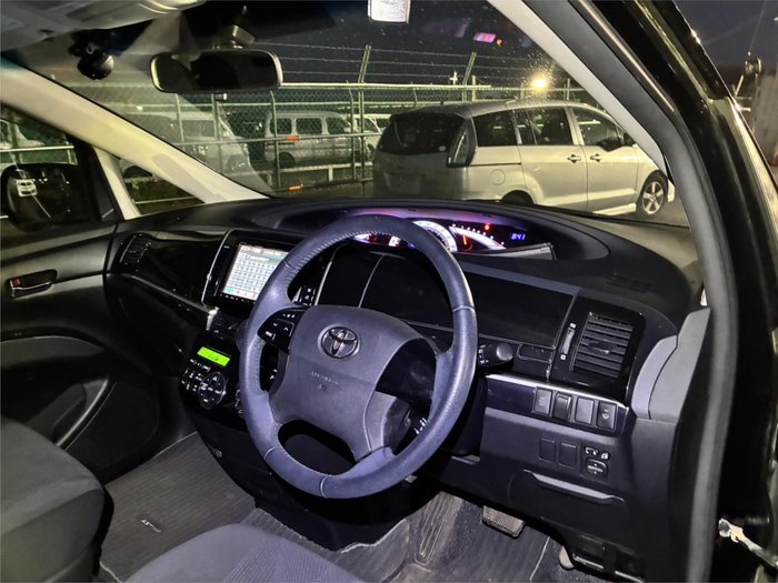 2013 Toyota Estima