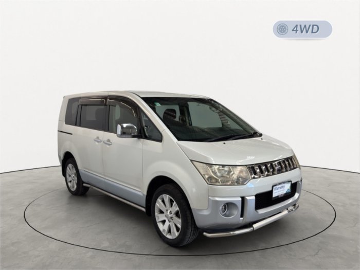 2009 Mitsubishi Delica