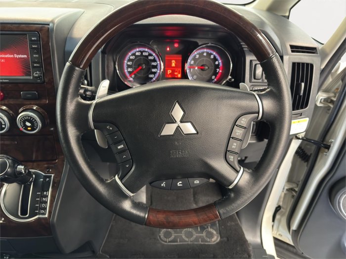 2009 Mitsubishi Delica D5 Chamonix