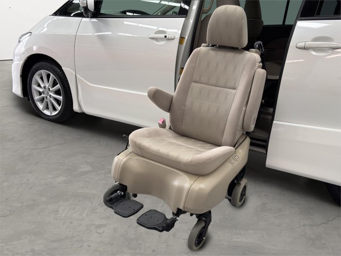 2010 Toyota Estima