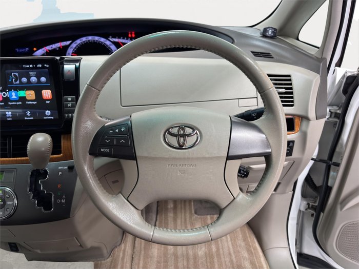 2010 Toyota Estima