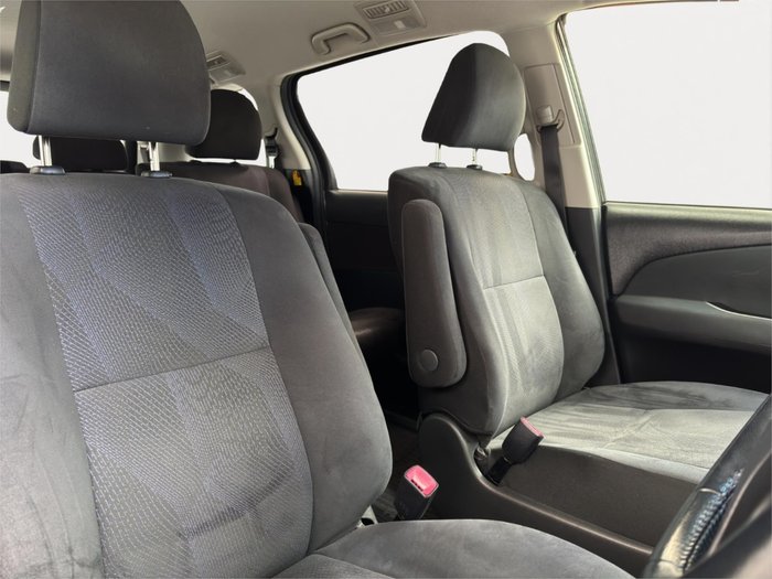 2012 Toyota Estima