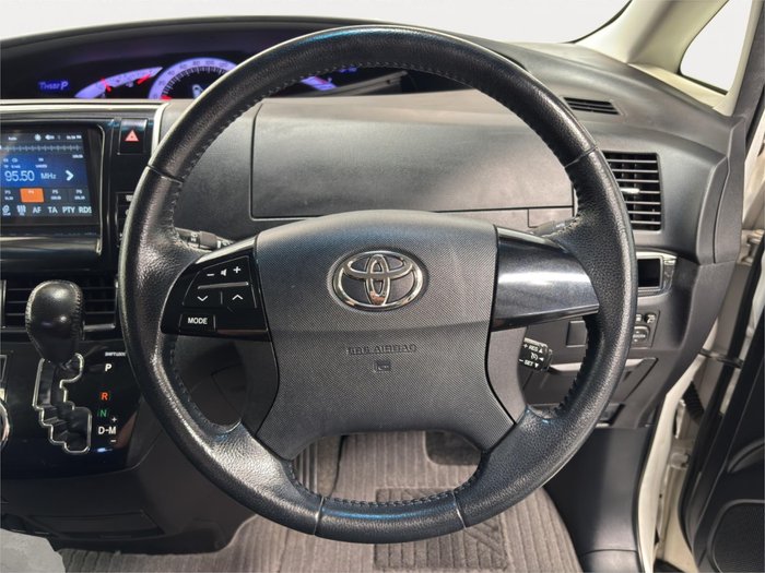 2012 Toyota Estima