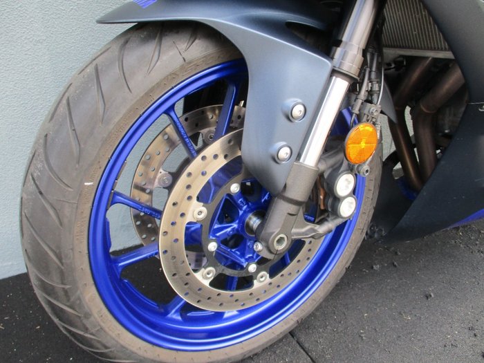 2023 Yamaha YZF-R7LA BLUE
