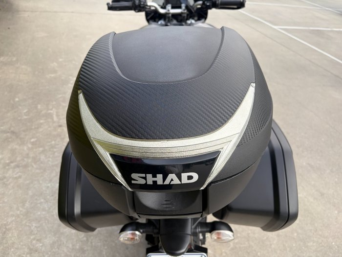 2021 Yamaha TRACER 9 GT (MT-09TRASP) Black