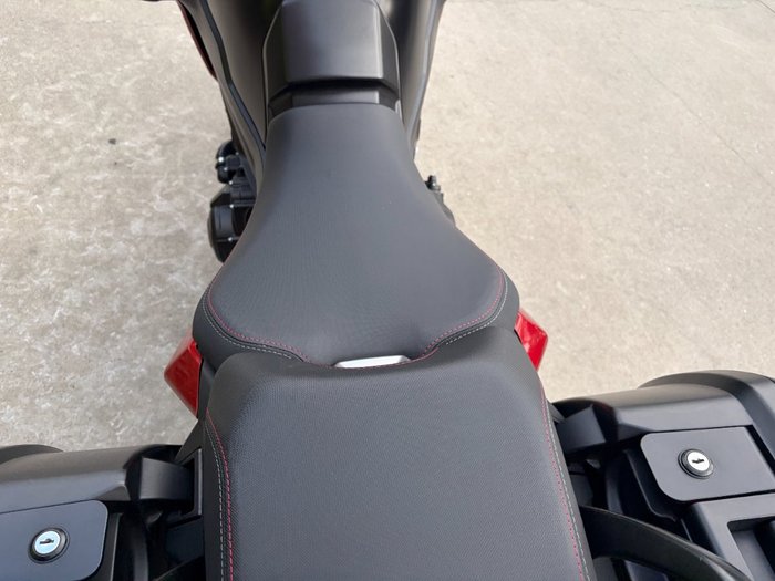 2021 Yamaha TRACER 9 GT (MT-09TRASP) Black