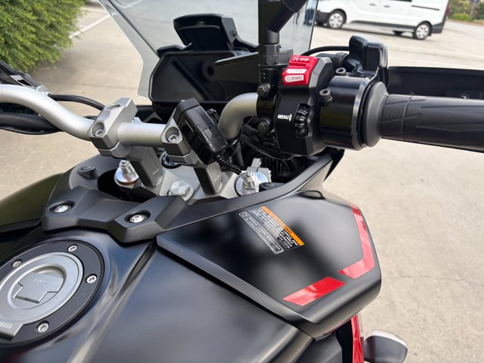 2021 Yamaha TRACER 9 GT (MT-09TRASP) Black