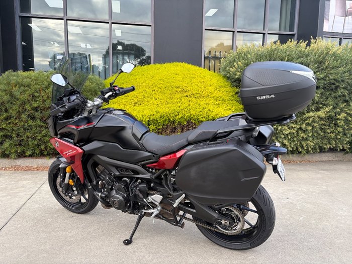 2021 Yamaha TRACER 9 GT (MT-09TRASP) Black