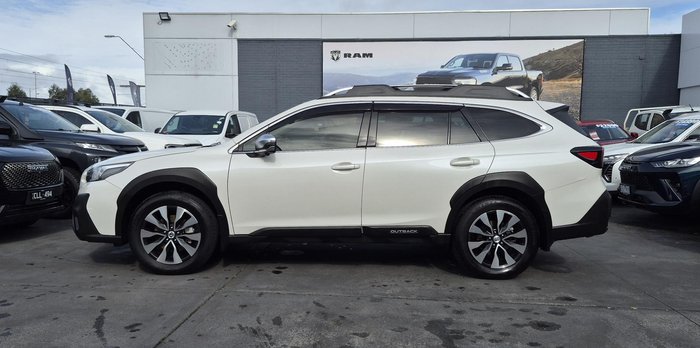 2023 Subaru Outback AWD Touring