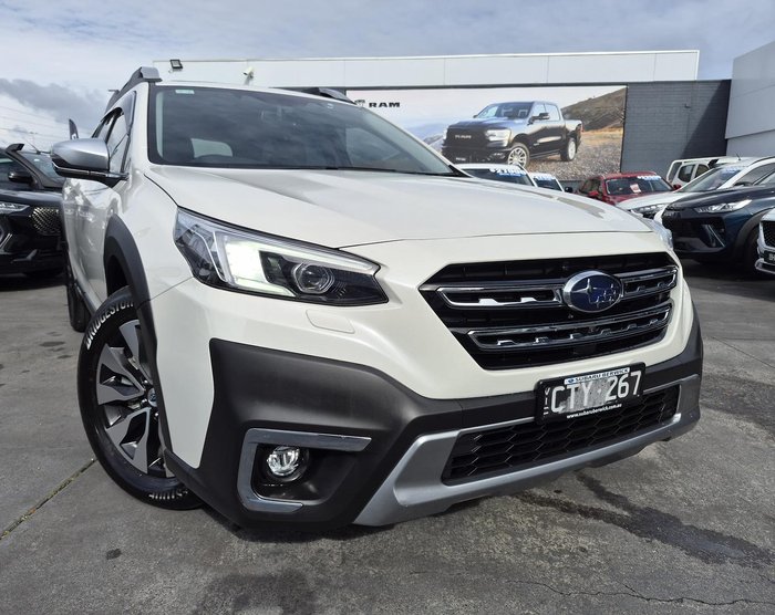 2023 Subaru Outback AWD Touring