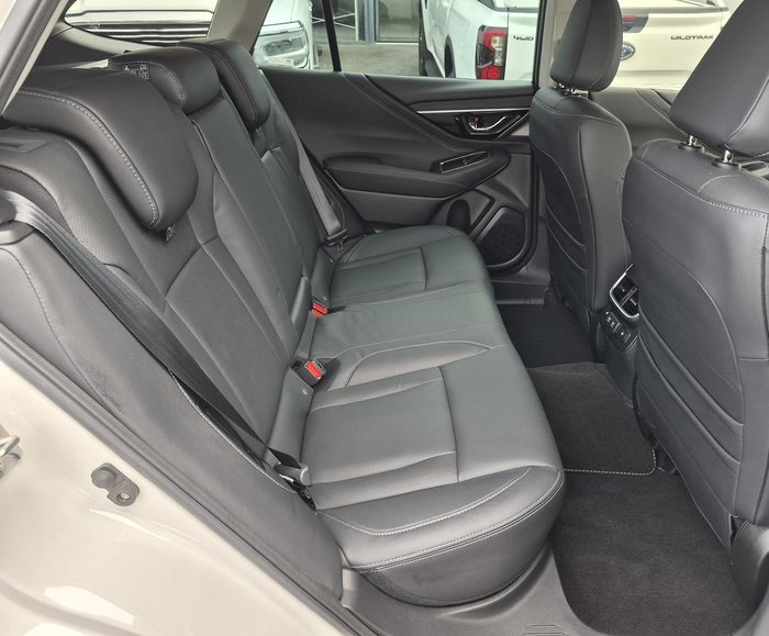 2023 Subaru Outback AWD Touring