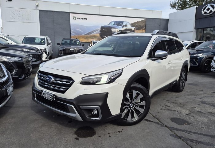 2023 Subaru Outback AWD Touring