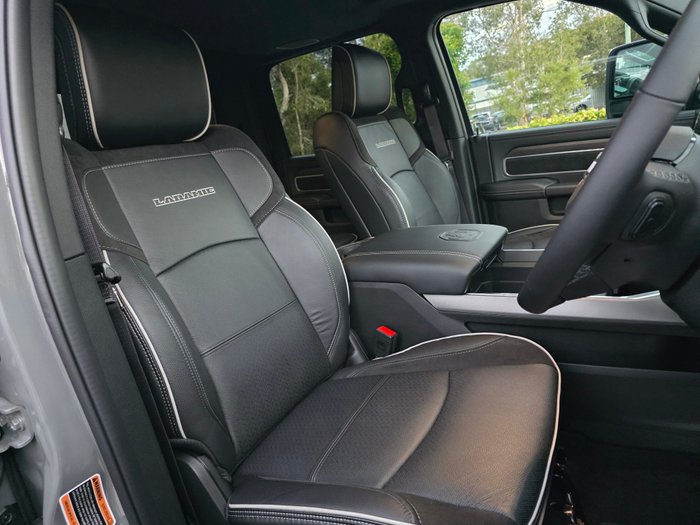 2025 RAM 2500 Laramie Rambox