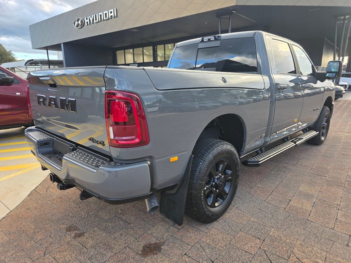 2025 RAM 2500 Laramie Rambox