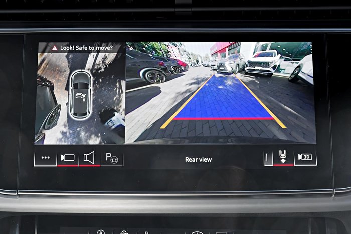 2024 Audi Q8 50 TDI S line