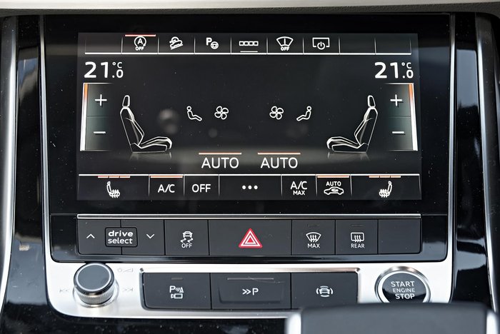 2024 Audi Q8 50 TDI S line