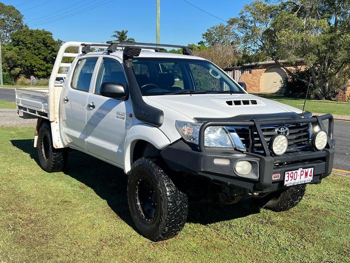 2013 Toyota Hilux SR