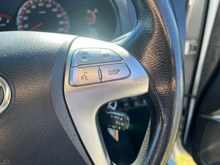 2013 Toyota Hilux SR