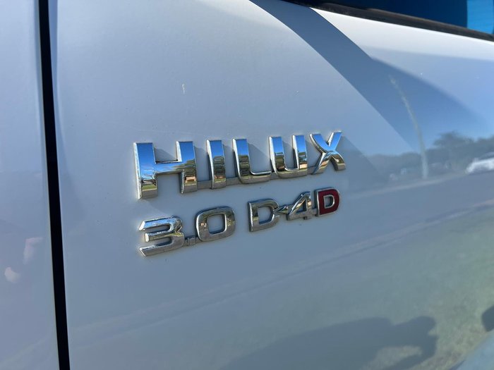 2013 Toyota Hilux SR