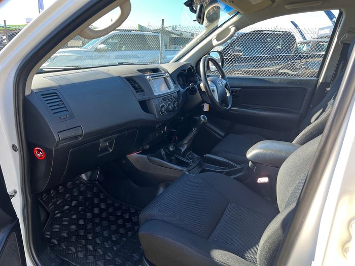 2013 Toyota Hilux SR