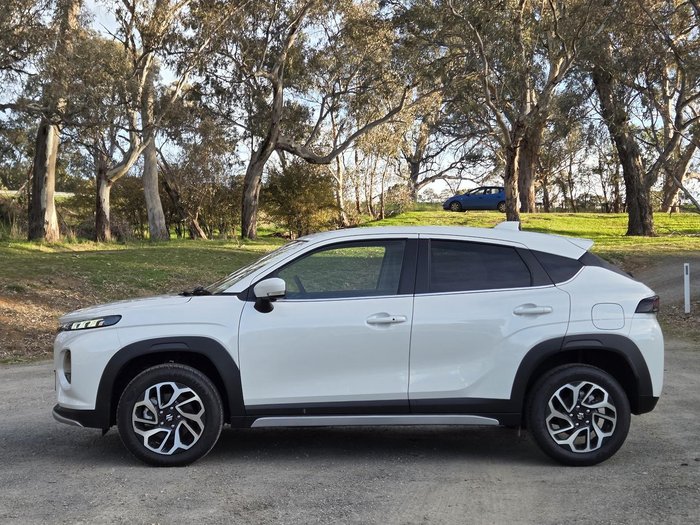 2025 Suzuki Fronx Hybrid GLX
